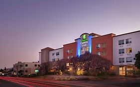 Holiday Inn Express Suites Belmont